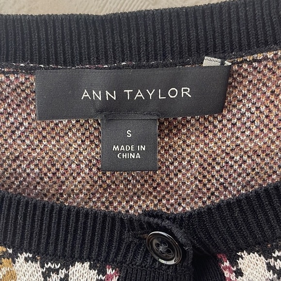 🆕 ❤️ ANN TAYLOR Sweater Top Size S - Picture 4 of 4